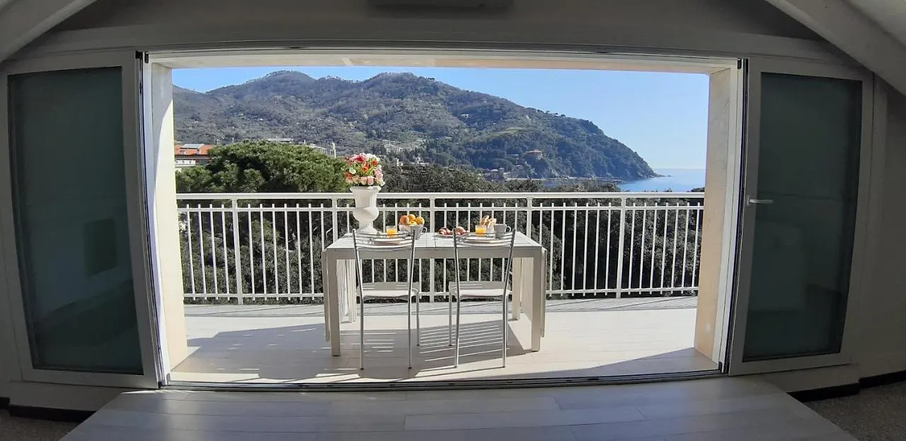 Appartement Penthouse By The Sea à Levanto