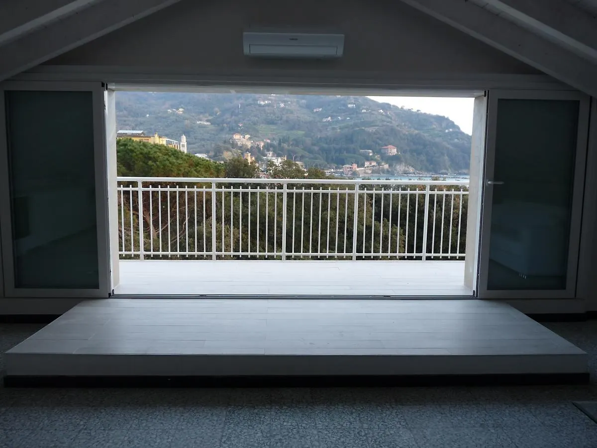 Appartement Penthouse By The Sea à Levanto Italie